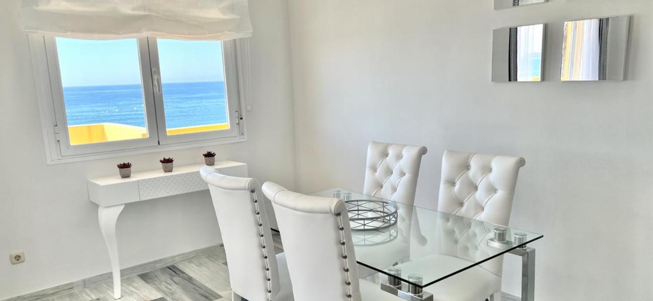 Beachfront Apartment In La Cala De Mijas Kültér fotó